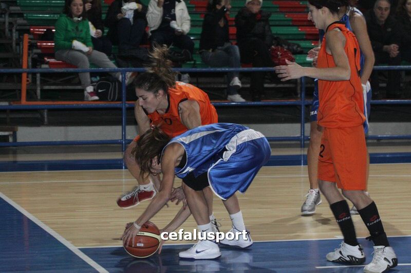 120218 basket 393_tn.jpg